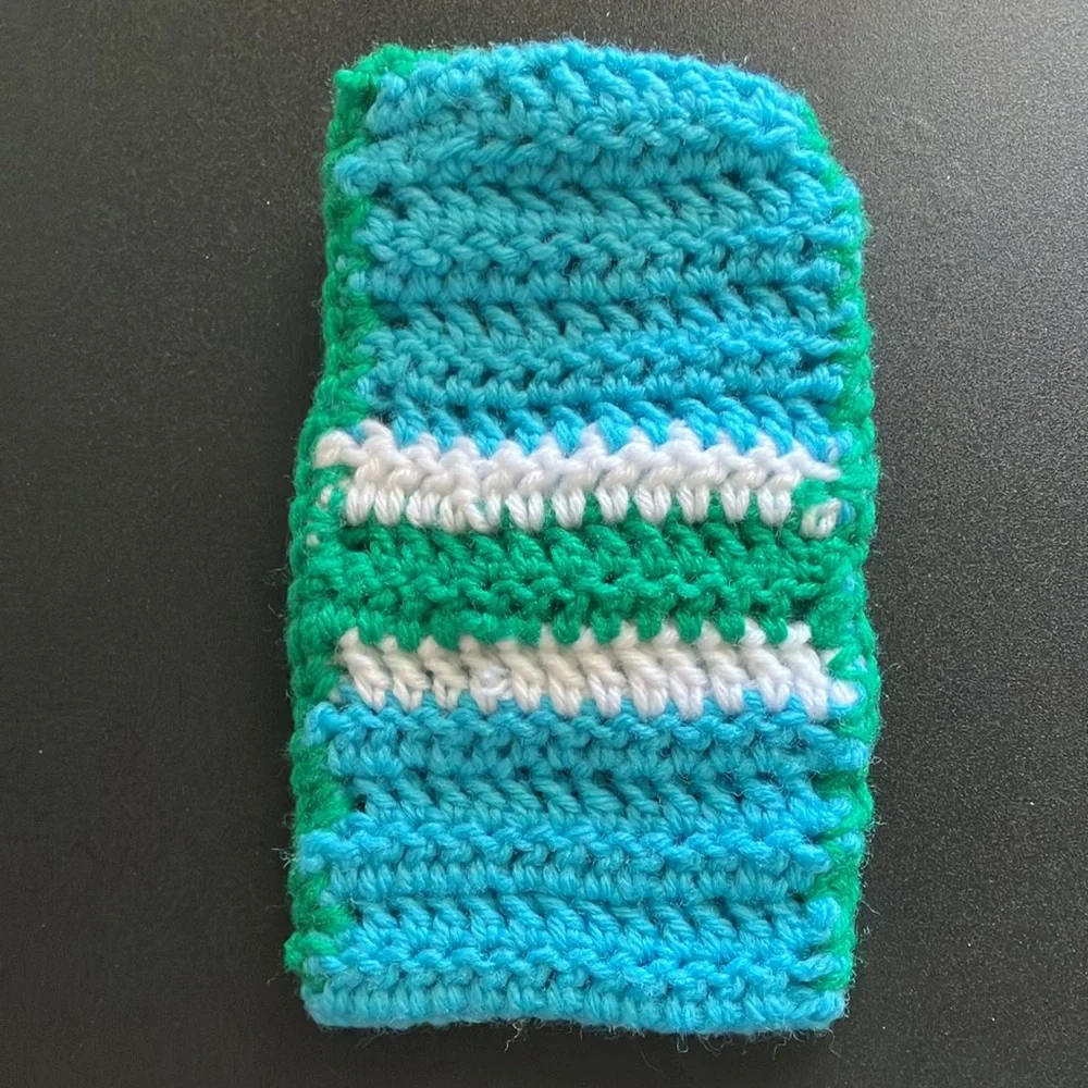 Handmade crochet cell